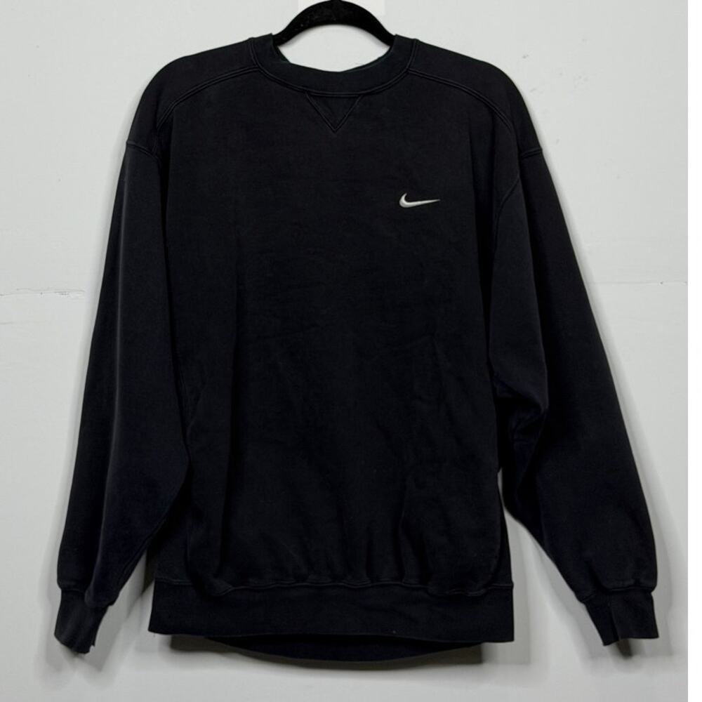 Vintage Nike Embroidered Small Swoosh Crewneck Sweatshirt / Size-Medium
